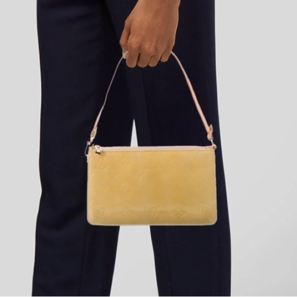 Louis Vuitton Monogram Vernis Lexington Pochette in Yellow - Picture 5 of 12